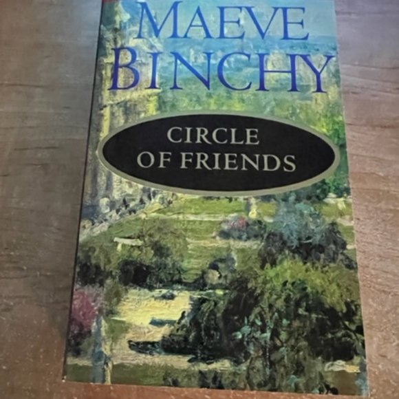 Boxed Set Maeve Binchy paperback book in excellent condition - Picture 7 of 9